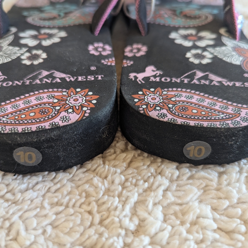 Montana West Embroidered Flip Flops in Black with Pink Accents Size 10 - Picture 6 of 8